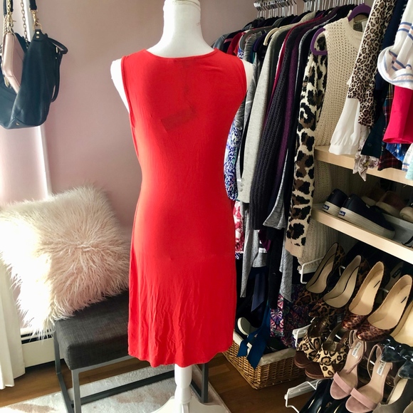 { cable & gauge } NWT Red V-Neck Knotted Dress - Picture 2 of 8